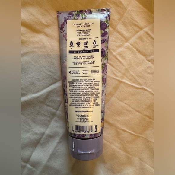 Bath & Body Works Fresh Cut Lilac Lotion - Picture 2 of 2